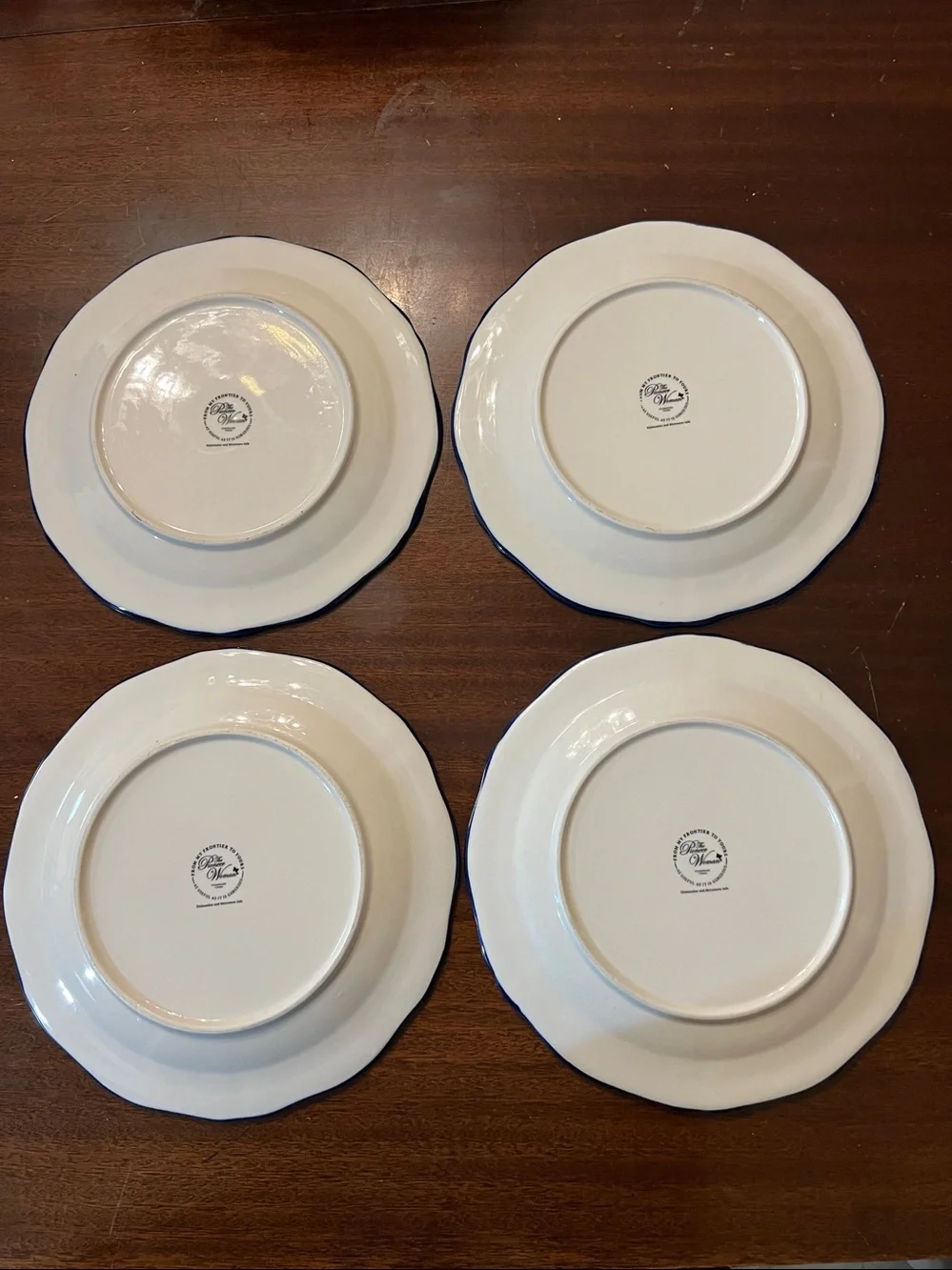 Pioneer Woman Heritage Floral Ceramic Dinner Plates - Set of 4 Red Roses $90